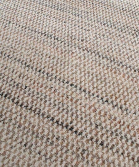 Mystique-Ivory-rust-stans-rug-centre-wool-handwoven rug